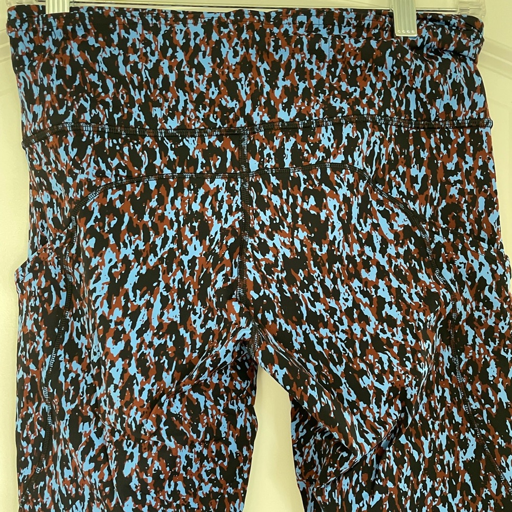 Lululemon Swift Speed High-Rise Tight 28” - Picture 8 of 10